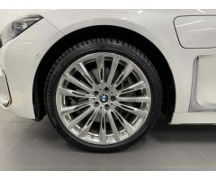 BMW Řada 7 745Le xDrive sedan - 14
