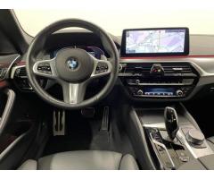 BMW Řada 5 530d xDrive Laser Pano 360cam - 7