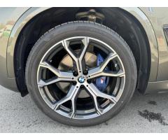 BMW X5 xDrive30d M-Paket Tažné - 4