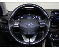 Hyundai i30 1,6 CRDi Smart KAM. 112tkm. - 9