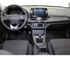 Hyundai i30 1,6 CRDi Smart KAM. 109tkm. - 8