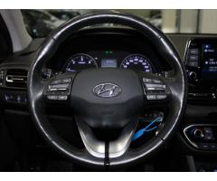 Hyundai i30 1.6 CRDi Smart KAM. 106tkm. - 9