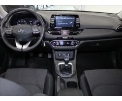 Hyundai i30 1,6 CRDi Smart KAM. 84tkm. - 8