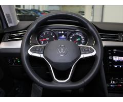 Volkswagen Passat 2,0 TSi 140kw Nový vůz skladem - 9