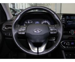 Hyundai i30 1,6 CRDi Smart KAM. 84tkm. - 9