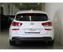 Hyundai i30 1,6 CRDi Smart KAM. 122tkm. - 4
