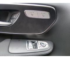 Mercedes-Benz Třídy V 2,0 V 300d AVANTGARDE L 4MATIC - 14