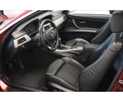 BMW Řada 3 3,0 330i xDrive Coupe - 12