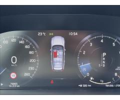 Volvo V60 2,0 T4 A8 Drive-E Momentum Pro - 10
