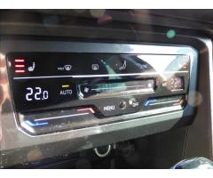 Volkswagen Tiguan 2,0 TDI DSG,4x4,LED,model 2021,Navi,VW servis  Life - 40