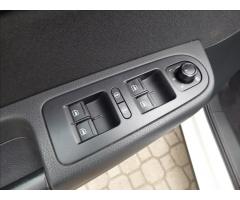 Volkswagen Sharan 2,0 TDI,4x4,Navigace,VW servis  Comfortline - 18