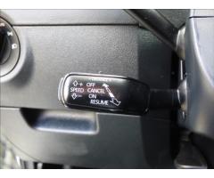 Škoda Octavia 2,0 TDI DSG,LED,Navi,Digi Klima,serviska - 16