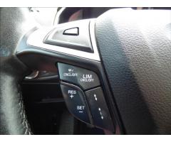Ford S-MAX 2,0 TDCi,LED,Panorama,Navi,serviska  Titanium - 16