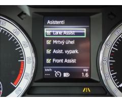 Škoda Octavia 2,0 TDI DSG,LED,Navi,Digi Klima,serviska - 17