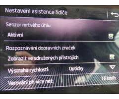 Škoda Octavia 2,0 TDI DSG,LED,Navi,Digi Klima,serviska - 33