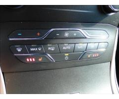 Ford S-MAX 2,0 TDCi,LED,model 2019,Navi,Ford servis  BusinessTitanium - 36