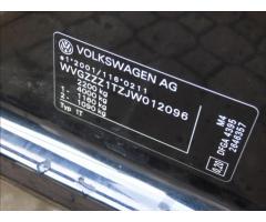 Volkswagen Touran 2,0 TDI DSG,LED,Navi,nez.topení,masáž  Highline - 74