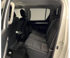 Toyota Hilux 2,4 AT EXECUTIVE 4x4 - 8