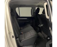 Toyota Hilux 2,4 AT EXECUTIVE 4x4 - 10