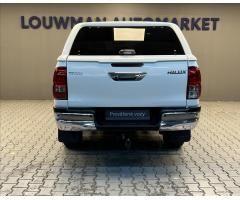 Toyota Hilux 2,4 AT EXECUTIVE 4x4 - 12