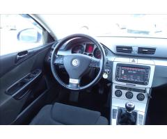 Volkswagen Passat 2,0 TDi 103KW, COMFORTLINE. - 18