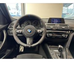 BMW Řada 3 320d M-Sport Touring - 11