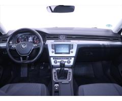 Volkswagen Passat 2,0 TDI 110kW Comfort LED - 27