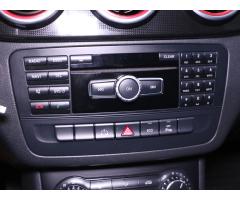 Mercedes-Benz Třídy B 1,6 180 90kW Automat Navigace - 26