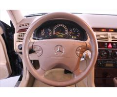 Mercedes-Benz Třídy E 3,2 320 XL 165kW Binz 8-Míst - 22