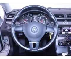 Volkswagen Passat 1,4 TSI DSG Xenon Navi Aut.klima - 20