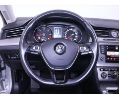 Volkswagen Passat 2,0 TDI 110kW DSG Aut.klima - 19