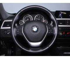 BMW Řada 3 3,0 330d xDrive Aut. Sport 1.Maj - 20
