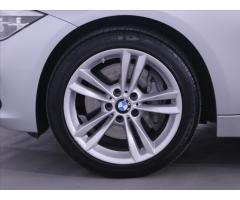 BMW Řada 3 3,0 335d 230kW 4x4 Sport-Line - 79