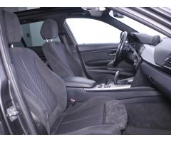 BMW Řada 3 2,0 320d 135kW M-Paket Touring - 15