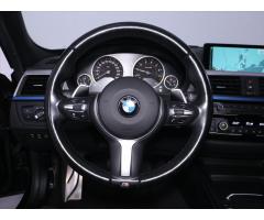 BMW Řada 3 2,0 330i xDrive M SPORT - 18