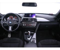 BMW Řada 3 2,0 320d 135kW M-Paket Touring - 31