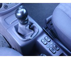 Mercedes-Benz Třídy A 1,6 A 160 Classic Klimatizace - 13