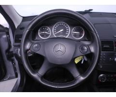 Mercedes-Benz Třídy C 1,8 180 Kompressor Aut.klima - 18