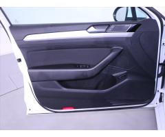 Volkswagen Passat 1,5 TSI LED Panorama Webasto - 11