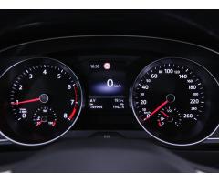 Volkswagen Passat 1,5 TSI LED Panorama Webasto - 21