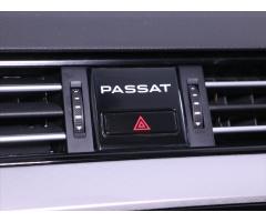 Volkswagen Passat 1,5 TSI LED Panorama Webasto - 25