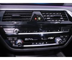 BMW Řada 5 2,0 530e 215kW Aut. CZ LED DPH - 33