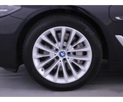 BMW Řada 5 2,0 530e 215kW Aut. CZ LED DPH - 39