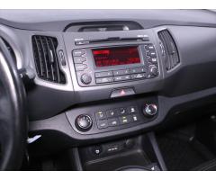 Kia Sportage 2,0 CRDI 4x4 Automat Exclusive - 23