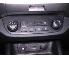 Kia Sportage 2,0 CRDI 4x4 Automat Exclusive - 24