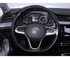 Volkswagen Passat 2,0 TDI DSG Led ACC Navi DPH - 21