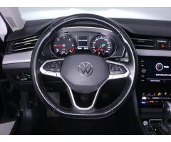 Volkswagen Passat 2,0 TDI DSG LED ACC DPH 1.Maj. - 22
