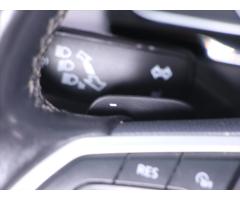 Volkswagen Passat 2,0 TDI DSG LED ACC DPH 1.Maj. - 26