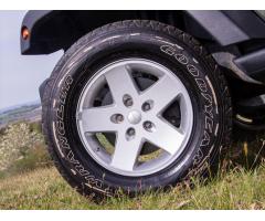 Jeep Wrangler 2,8 CRD CZ Unlimited Sport DPH - 30
