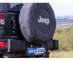 Jeep Wrangler 2,8 CRD CZ Unlimited Sport DPH - 32